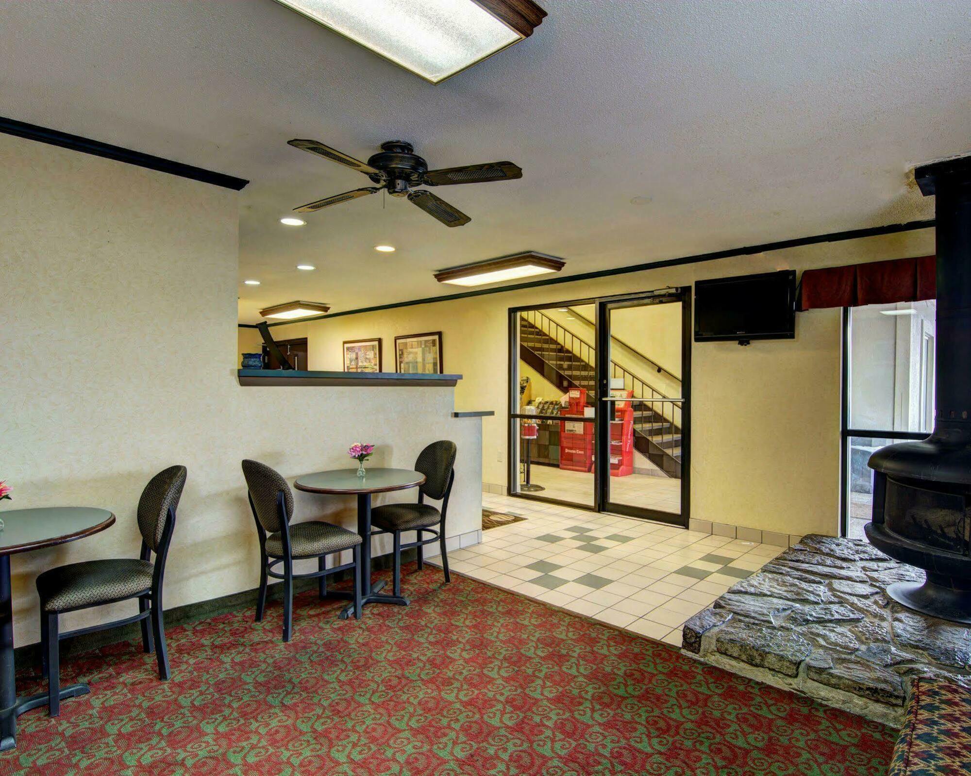 Quality Inn Princeton Ngoại thất bức ảnh